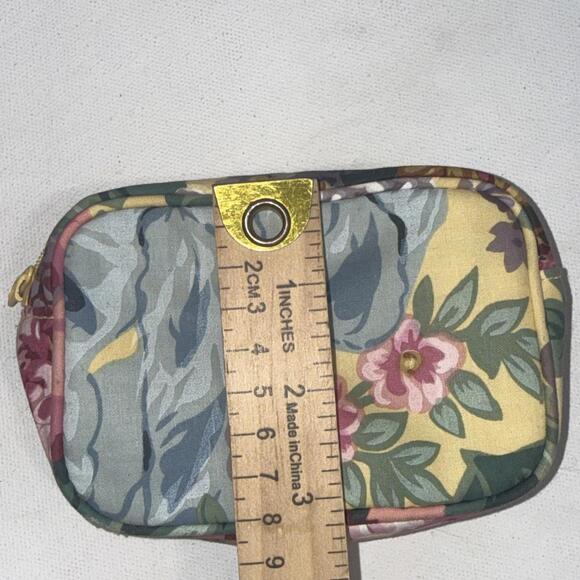 Vintage Lauren Ralph Lauren Yellow Floral CottageCore Mini Cosmetic Jewelry Case - Picture 3 of 13